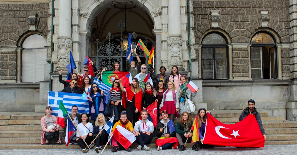 Erasmus Programında Yaşam: Öğrenci Deneyimleri